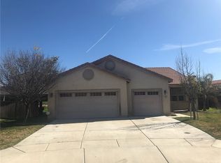 1024 Sykes Dr, San Jacinto, CA 92582