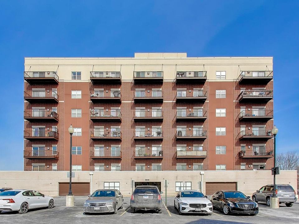 1st image of 1650 Riverwoods Dr Unit 706