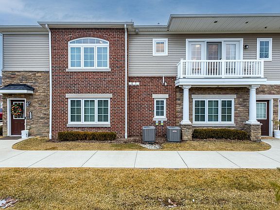 2nd image of 5668 Arbor Chase Dr