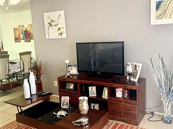 2nd image of 5331 Summerlin Rd #3110