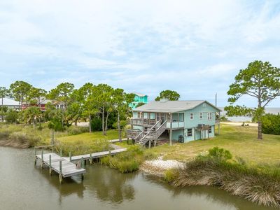 700 Buck St, Eastpoint, FL, 32328