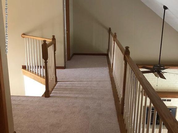 4th image of 205 Country Club Dr