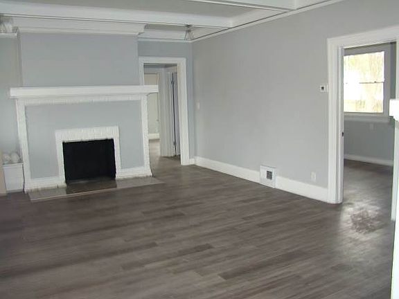 5th image of 132 Herndon Dr
