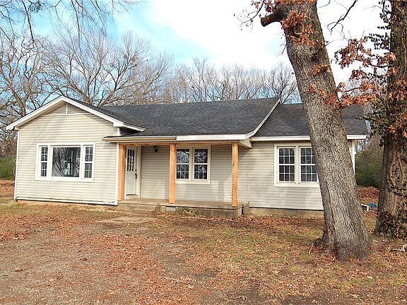 2nd image of 154 Rudy Rd