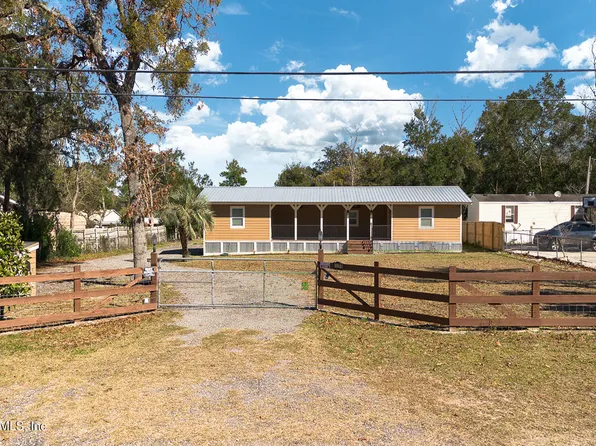 520 DENNIS Avenue, Orange Park, FL 32065