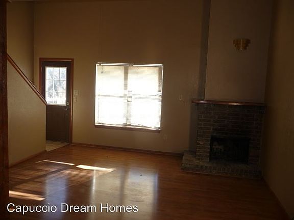5th image of 2802 NE 9th St #A