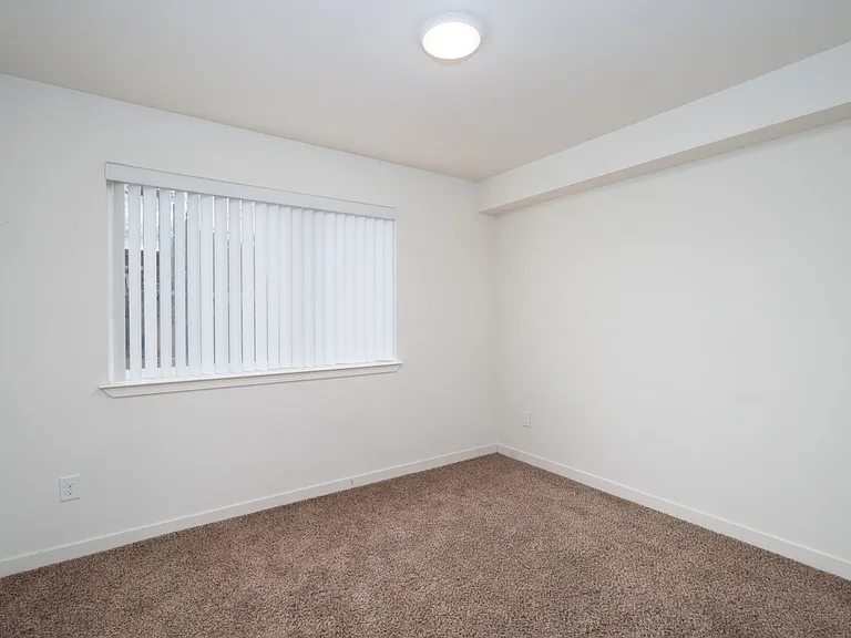 10730 NE Wygant St — Photo 3