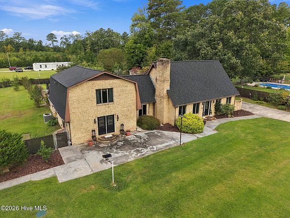 2nd image of 2904 Mills Road