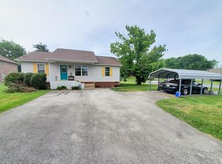 1033 Barker Dr, White Pine, TN 37890