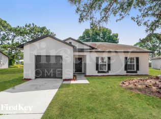 1225 Schumann Dr, Sebastian, FL 32958