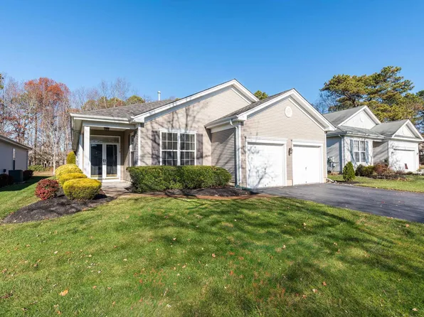 178 Brewster Dr, Galloway, NJ 08205