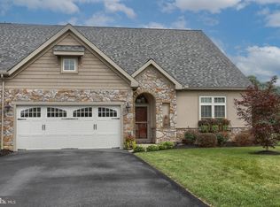 529 Springbrook Dr, Palmyra, PA 17078
