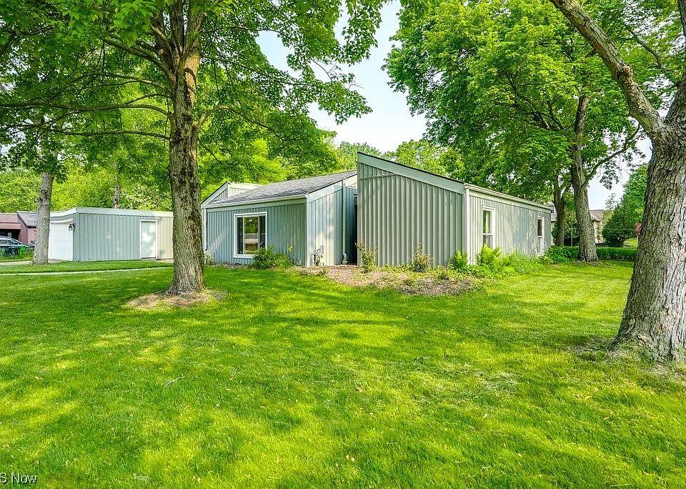 1359 Arndale Rd, Stow, OH 44224 Zillow