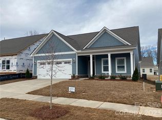 5137 Helmsworth Dr, Waxhaw, NC 28173