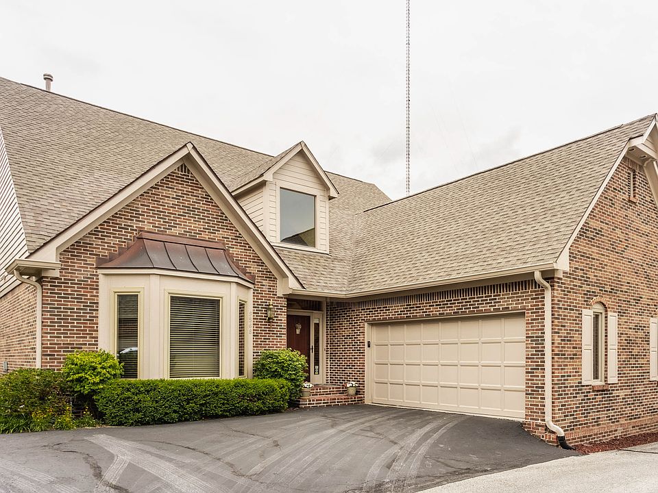 1st image of 9568 Huntington Ln