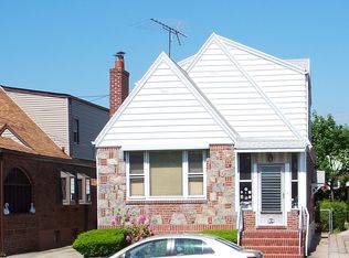 13546 121st St, South Ozone Park, NY 11420