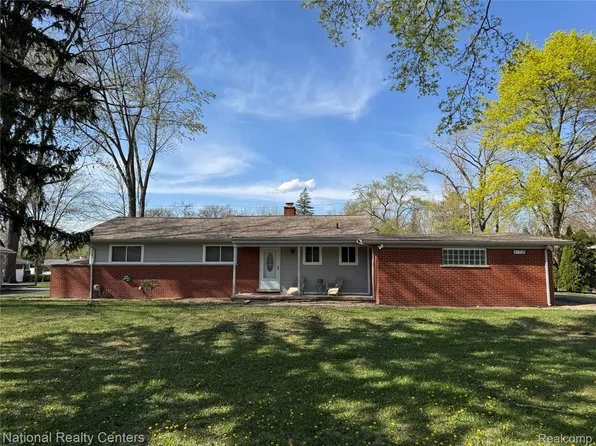 31720 N Marklawn St, Farmington Hills, MI 48334