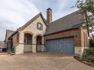 621 The Lakes Blvd, The Colony, TX 75056
