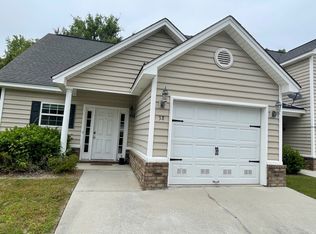 38 Cypress Pointe Dr, Richmond Hill, GA 31324