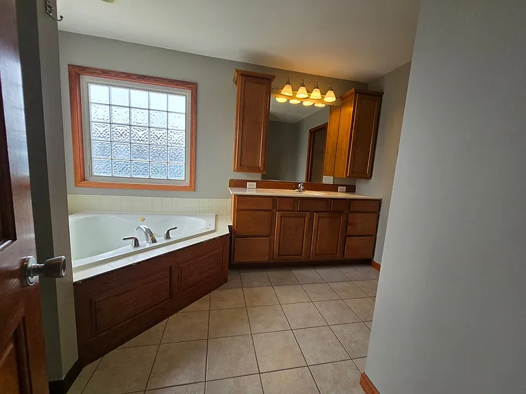7 Carleton Ct — Photo 19