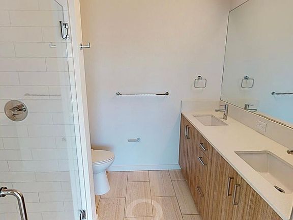 5th image of 1684 N Grove St #226