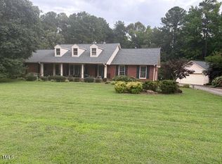 5605 Sky Lane Dr, Durham, NC 27704