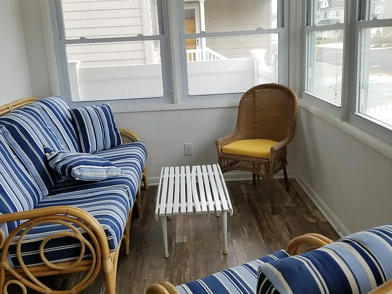 23 Dover Ave #1 — Photo 22