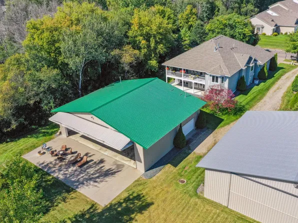 102 Century Trl, Lino Lakes, MN 55014