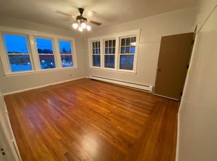 165 Flint Ave, Cranston, RI 02910