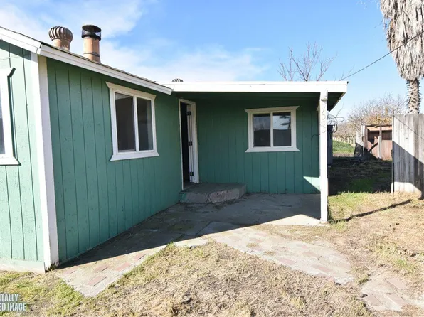 1055 Park Ln, Shafter, CA 93263