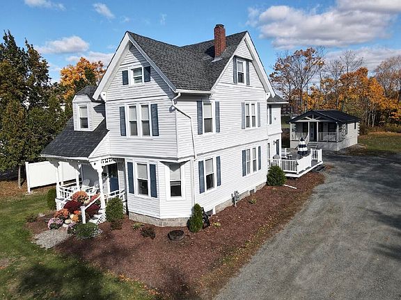 2nd image of 148 College Avenue