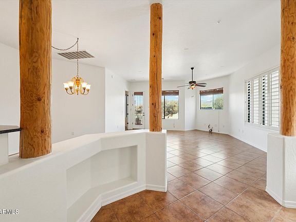 5th image of 6062 E KNOLLS Way S