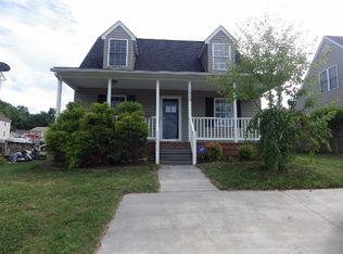 1512 3rd St, Waynesboro, VA 22980