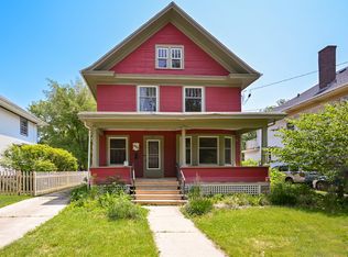 445 Grand Ave, Aurora, IL 60506