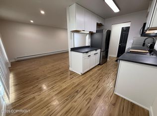 2400 Barrow St APT 101, Anchorage, AK 99503