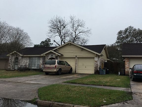 3rd image of 16343 Deer Lick Dr