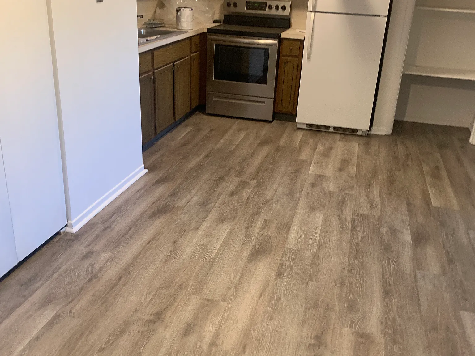 1 bed, 850 sqft, $1,080 — Photo 2