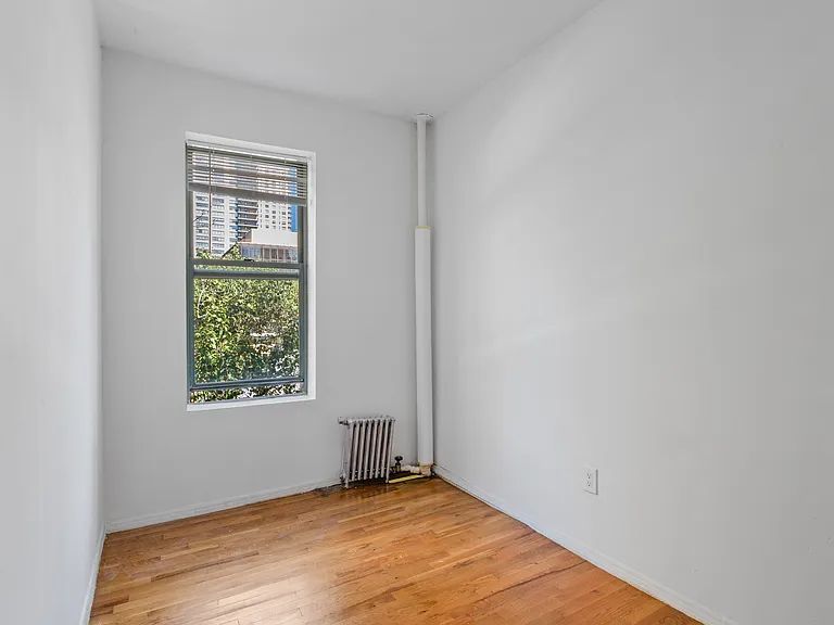 244 W 64th St #4D — Photo 4