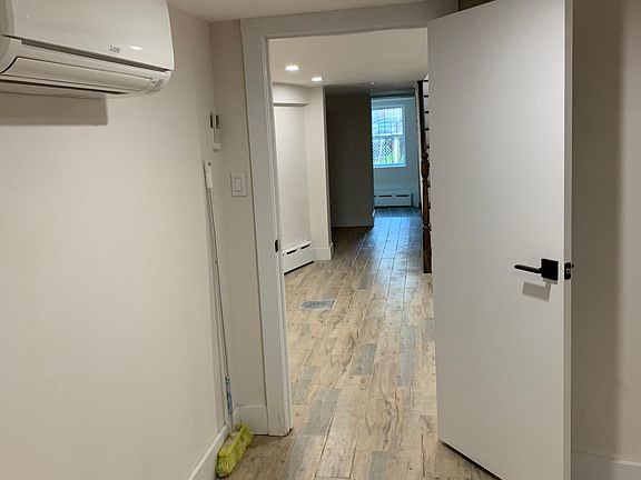 2nd image of 219 Summit Ave #1SF