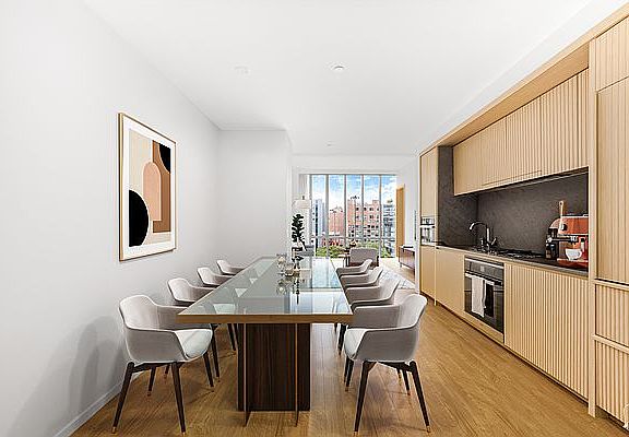 3rd image of 565 Broome St #S9a