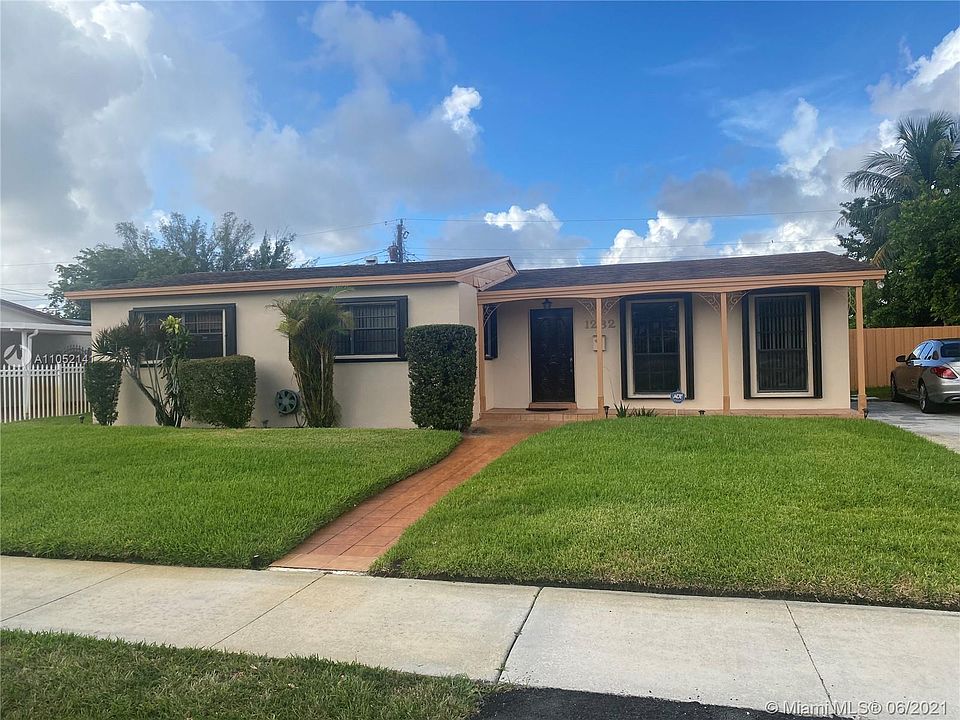 1st image of 1232 NW 188th Ter