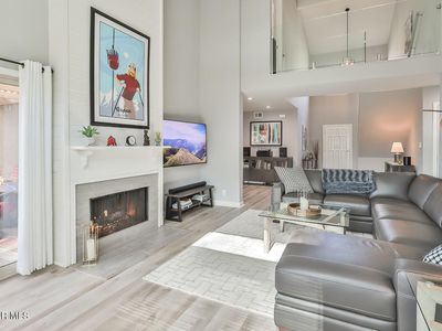 133 Pebble Beach Dr, Thousand Oaks, CA, 91320