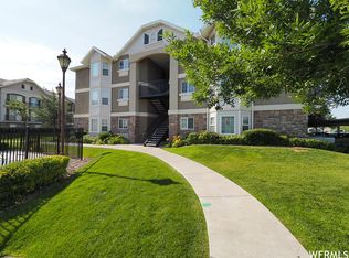 6851 Romney Park Dr #G6, West Jordan, UT 84084