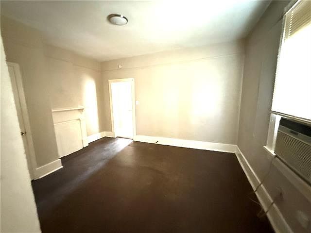 2nd image of 339 Franklin Ave