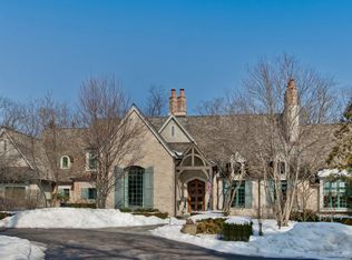 1030 E Illinois Rd, Lake Forest, IL 60045