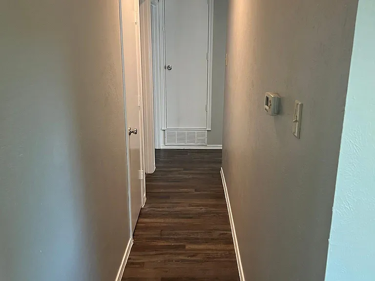 205 Heather Glen Dr — Photo 8