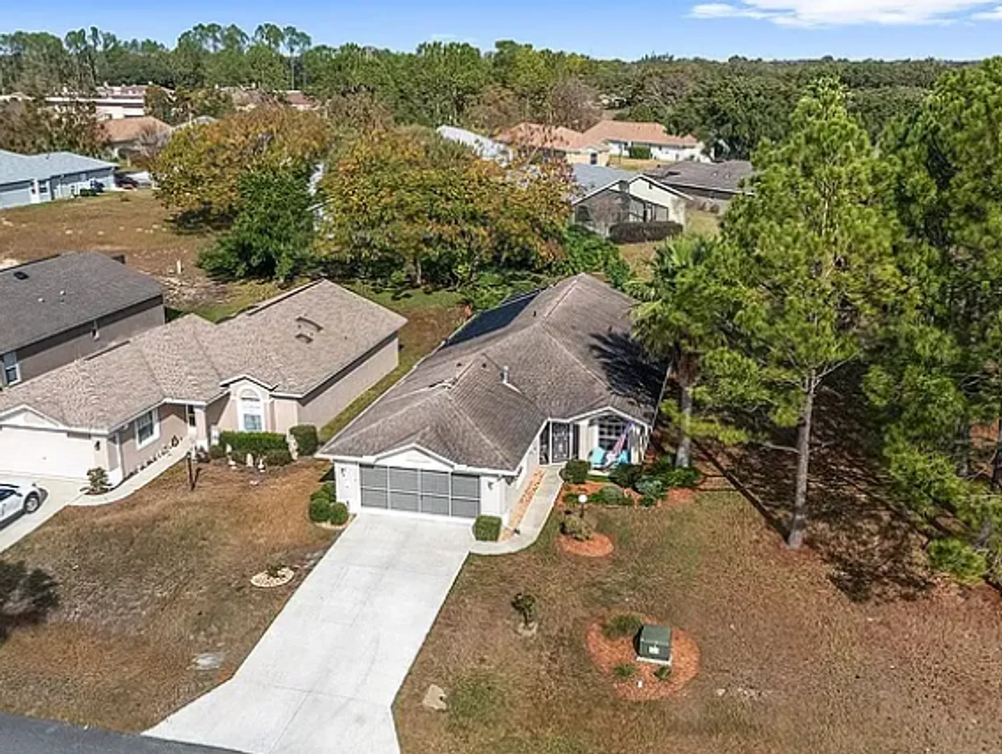 3BR/2BA Lecanto Home with Private Pool, Spa & 2-Car Garage $2,181/mo — Photo 2