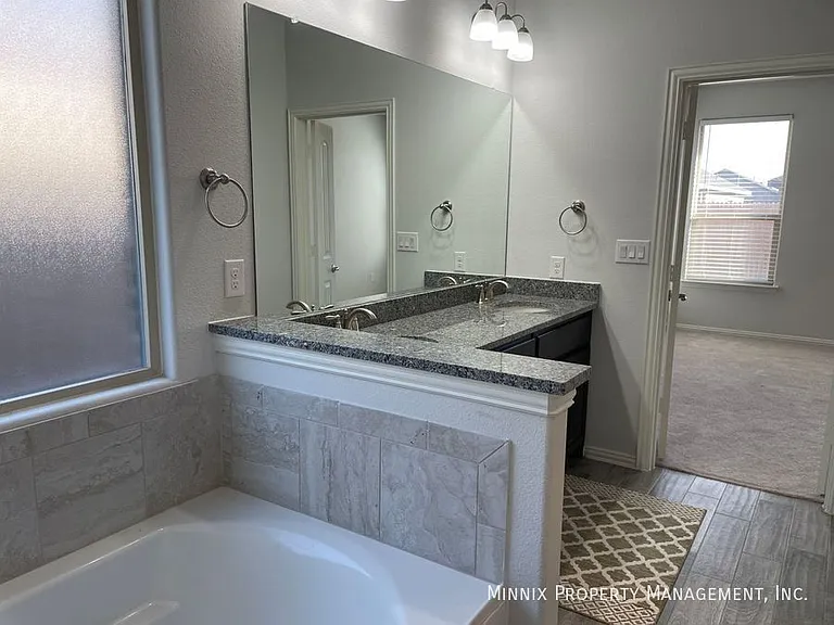 1219 Pavilion Pkwy — Photo 20