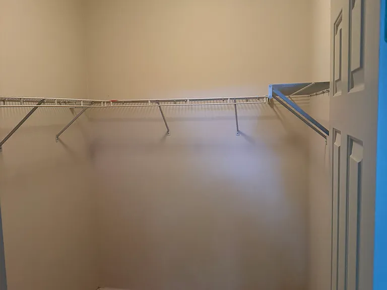 1215 Rupp St — Photo 7