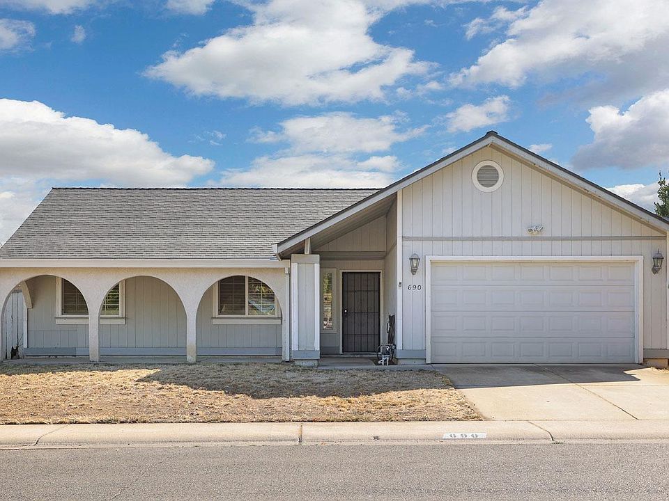 1st image of 690 Pestana Dr